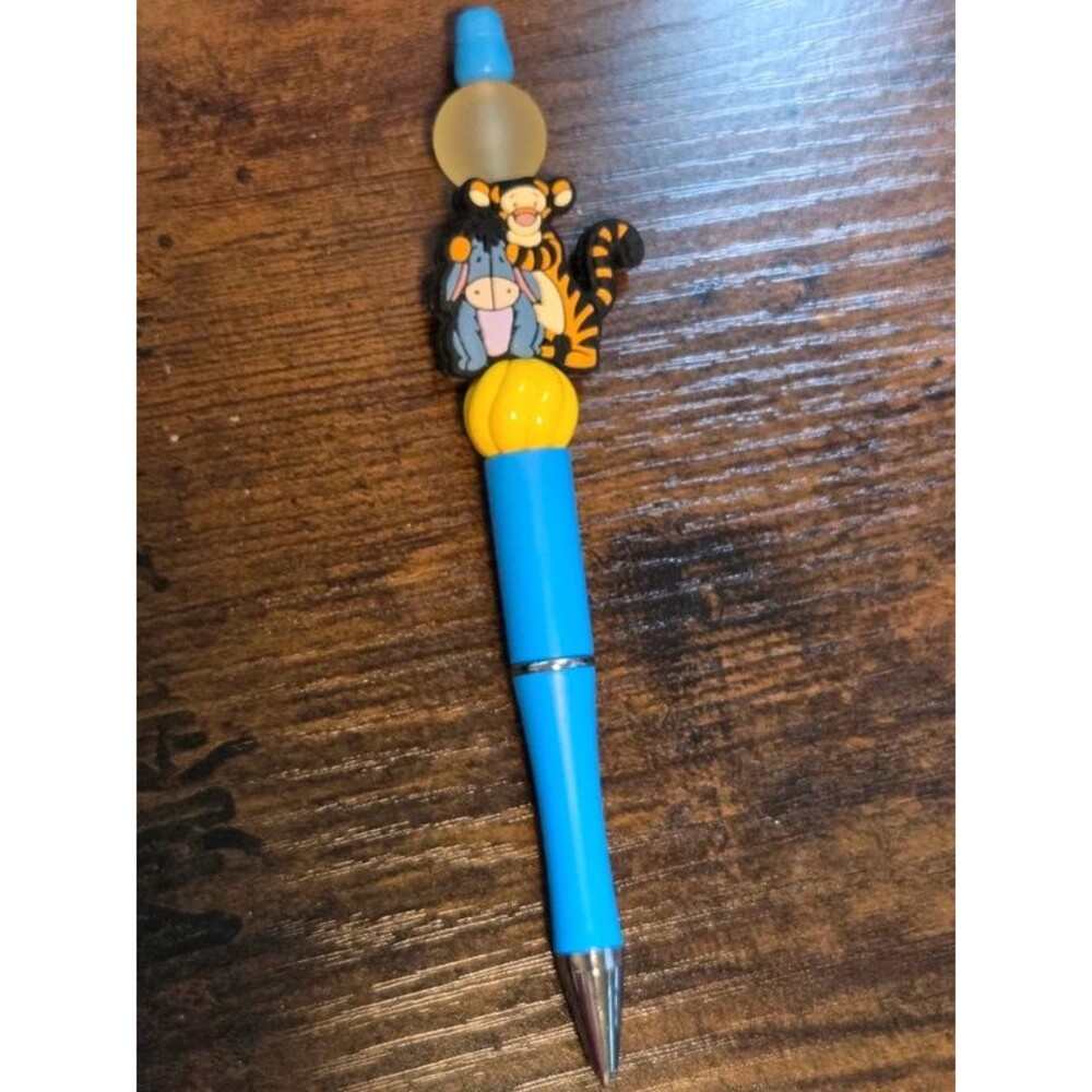Eeyore and Tigger pen